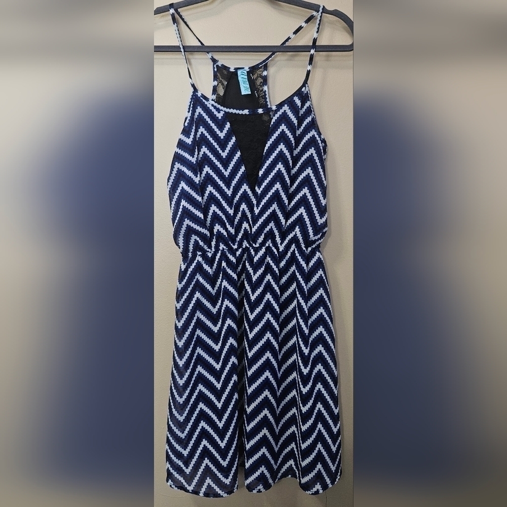 Dina Be Chevron Striped Dress Women's Size S Blue And White